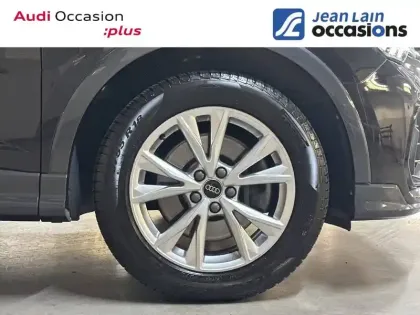 Photo 8 Audi Q3  45 TFSIe 245 ch S tronic 6