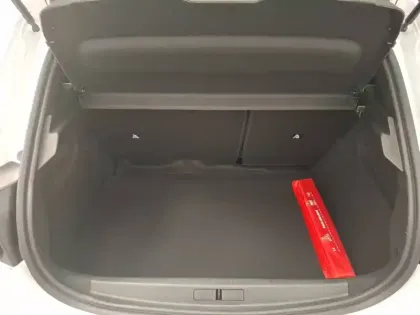 Photo 7 Peugeot 208  Hybrid 110 ch e-DCS6