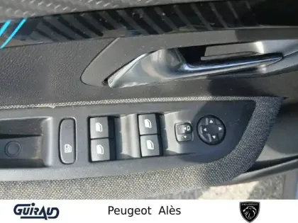 Photo 11 Peugeot 208  PureTech 100 S&S BVM6