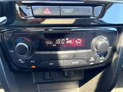 Photo 15 Suzuki Vitara 1.5 DUALJET HYBRID AUTO
