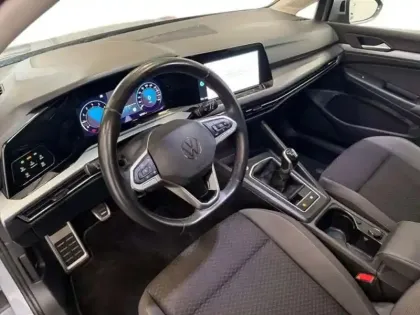 Photo 8 Volkswagen Golf 1.0 TSI OPF 110 BVM6 Active