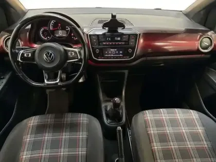 Photo 7 Volkswagen Up ! 2.0 1.0 115 BlueMotion Technology BVM6 GTI