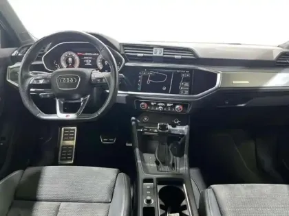 Photo 7 Audi Q3 35 TFSI 150 ch S tronic 7 S Edition