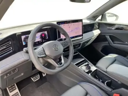 Photo 8 Volkswagen Tiguan 1.5 eTSI 150ch DSG7 R-Line Exclusive