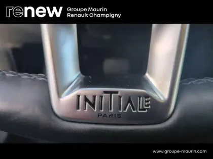 Photo 13 Renault Captur  1.6 E-Tech hybride rechargeable 160ch Initiale Paris -21
