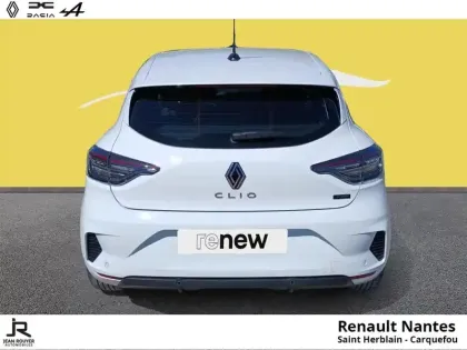 Photo 5 Renault Clio  1.6 E-Tech 145ch full hybrid Evolution - 24