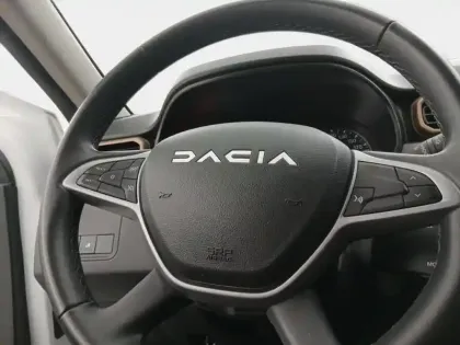 Photo 13 Dacia Duster  1.0 ECO-G 100ch Extreme 4x2