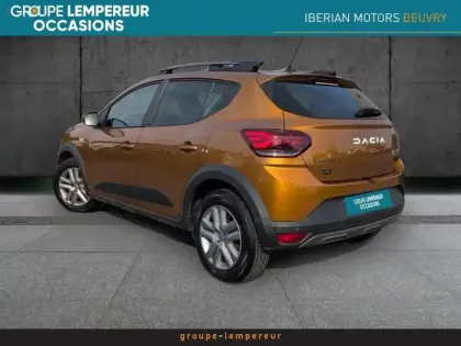 Photo 7 Dacia Sandero  1.0 TCe 90ch Stepway Expression