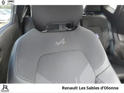 Photo 14 Renault Captur  1.8 E-Tech full hybrid 160ch esprit Alpine - 26