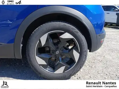 Photo 8 Renault Captur  1.3 TCe mild hybrid 160ch Techno EDC