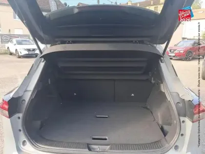 Photo 13 Nissan Qashqai  1.3 Mild Hybrid 140ch N-Connecta 2022