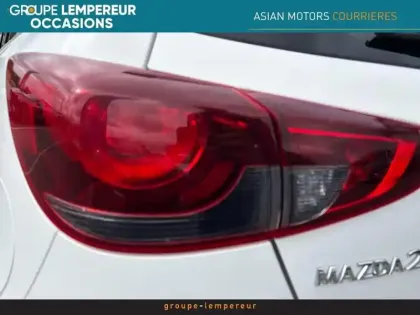 Photo 6 Mazda 2 Mazda  1.5 e-SKYACTIV G M Hybrid 90ch Exclusive-Line 03