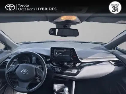 Photo 7 Toyota C-HR  1.8 Hybride 122ch Dynamic Ultimate E-CVT