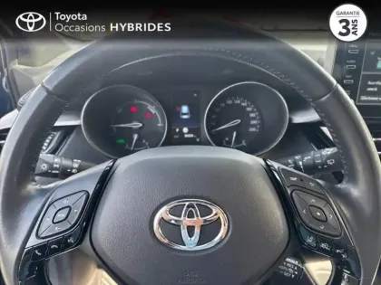 Photo 12 Toyota C-HR  1.8 Hybride 122ch Dynamic Ultimate E-CVT
