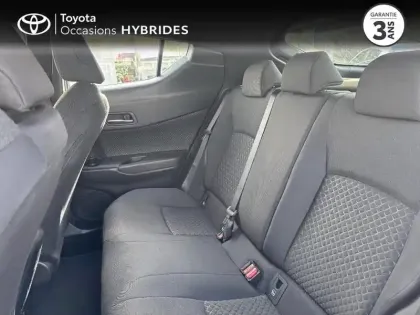 Photo 11 Toyota C-HR  1.8 Hybride 122ch Dynamic Ultimate E-CVT
