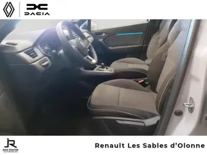 Photo 24 Renault Captur  1.8 E-Tech full hybrid 160ch Techno - 26