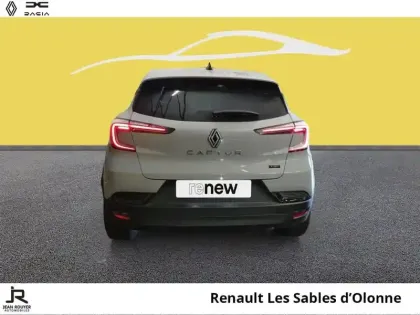Photo 10 Renault Captur  1.8 E-Tech full hybrid 160ch Techno - 26