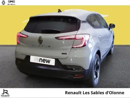 Photo 11 Renault Captur  1.8 E-Tech full hybrid 160ch Techno - 26