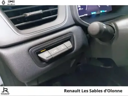 Photo 14 Renault Captur  1.8 E-Tech full hybrid 160ch Techno - 26