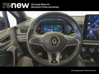 Photo 8 Renault Captur  1.6 E-Tech hybride 145ch Engineered