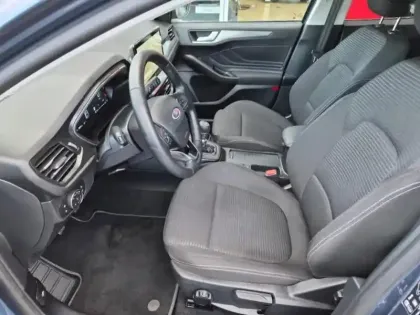 Photo 8 Ford Focus  1.0 EcoBoost mHEV 125ch Titanium X Business