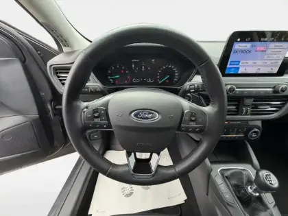 Photo 14 Ford Focus  1.0 Flexifuel mHEV 125ch ST-Line Style