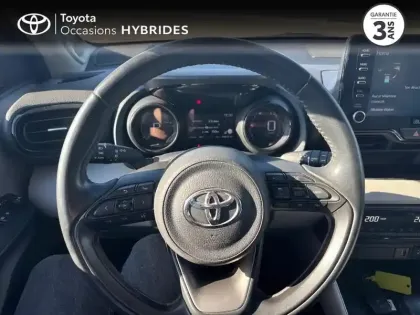 Photo 8 Toyota Yaris  116h Iconic 5p MY22