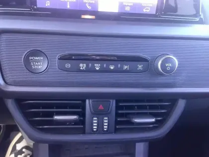 Photo 10 Ford Tourneo Courier  1.0 EcoBoost 125ch S&S Titanium