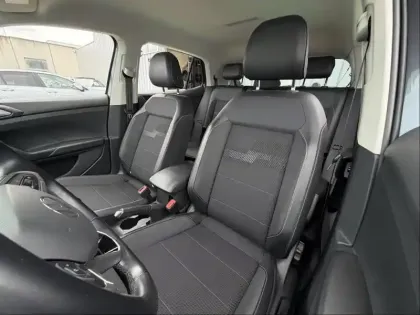 Photo 11 Volkswagen T-cross  1.0 TSI 110ch Carat
