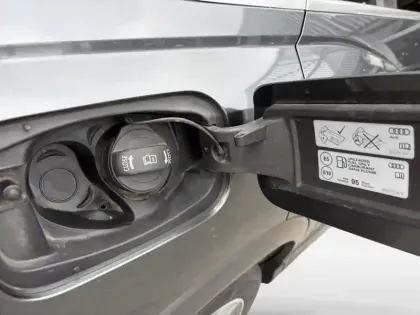Photo 9 Audi Q3  45 TFSI e 245ch S line S tronic 6