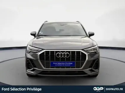 Photo 7 Audi Q3  45 TFSI e 245ch S line S tronic 6