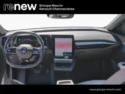 Photo 10 Renault Megane  E-Tech Electric EV60 220ch Iconic super charge -C