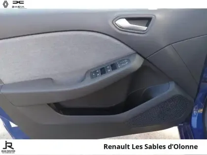 Photo 13 Renault Clio  1.0 TCe 90ch Techno - 25