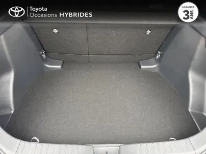 Photo 24 Toyota C-HR  1.8 Hybride 140ch Graphic MY26