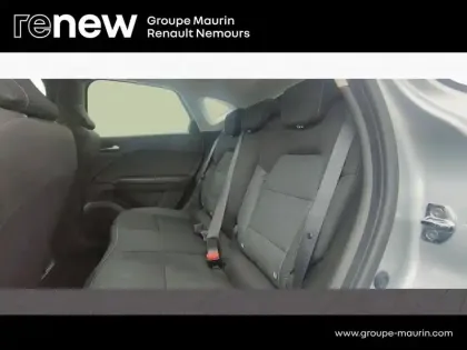 Photo 11 Renault Captur  1.6 E-Tech hybride 145ch Business