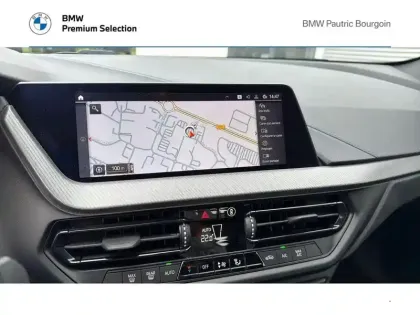 Photo 17 BMW Serie 1 Série 1 118dA 150ch M Sport