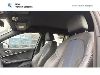 Photo 19 BMW Serie 1 Série 1 118dA 150ch M Sport