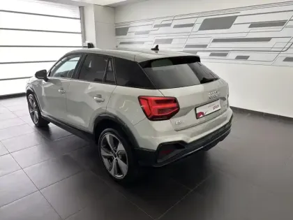 Photo 5 Audi Q2  35 TFSI 150ch S line Plus S tronic 7