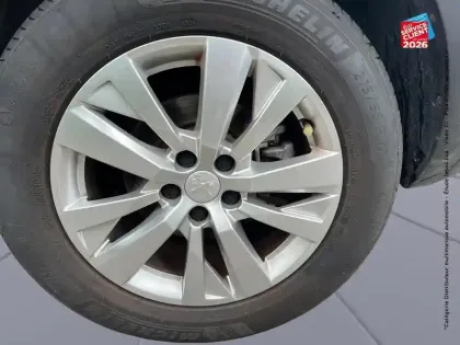 Photo 9 Peugeot 5008  1.2 PureTech 130ch S&S Style
