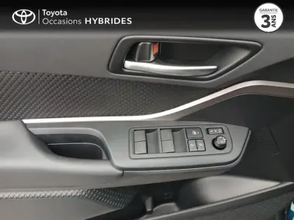 Photo 13 Toyota C-HR  1.8 Hybride 122ch Dynamic Ultimate E-CVT