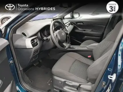 Photo 12 Toyota C-HR  1.8 Hybride 122ch Dynamic Ultimate E-CVT