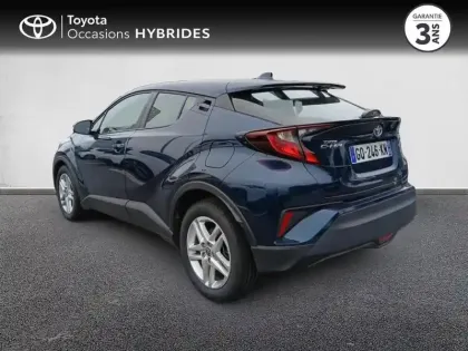 Photo 6 Toyota C-HR  1.8 Hybride 122ch Dynamic Ultimate E-CVT