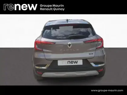 Photo 5 Renault Captur  1.6 E-Tech hybride 145ch Techno Fast Track