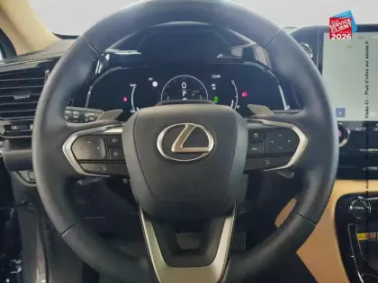 Photo 11 Lexus Nx  450h+ 292ch Luxe Plus 4WD MY26
