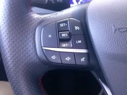 Photo 12 Ford Kuga  2.5 Duratec 225ch PHEV ST-Line BVA