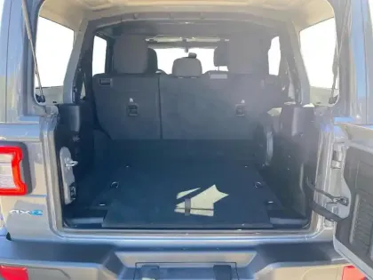 Photo 5 Jeep Wrangler  Unlimited 2.0 T 380ch 4xe Sahara Command-Trac MY23