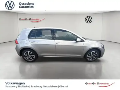 Photo 11 Volkswagen Golf  1.6 TDI 115ch FAP Connect 5p