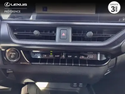 Photo 10 Lexus UX  250h Pack Business 2WD