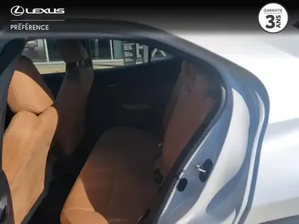 Photo 13 Lexus UX  250h Pack Business 2WD