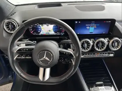 Photo 14 Mercedes GLA  250 e 218ch AMG Line 8G-DCT